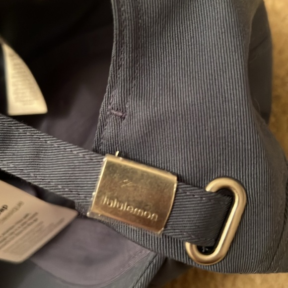 NWT Lululemon Unisex Classic Ball Cap Wordmark - Picture 5 of 10